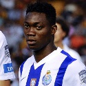 Everton i Tottenham na czele wyścigu po Atsu